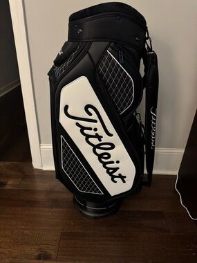 Titleist Black and White Golf Cart Bag with Signature Logo